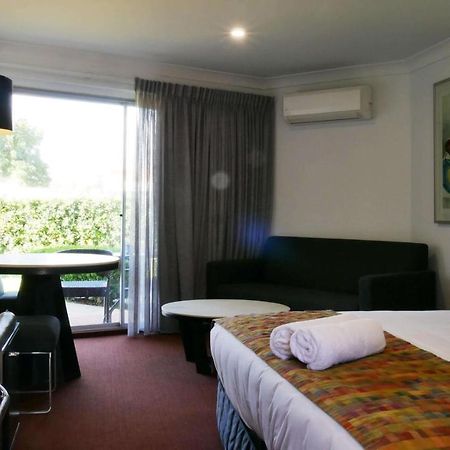 Country Capital Motel Tamworth Buitenkant foto