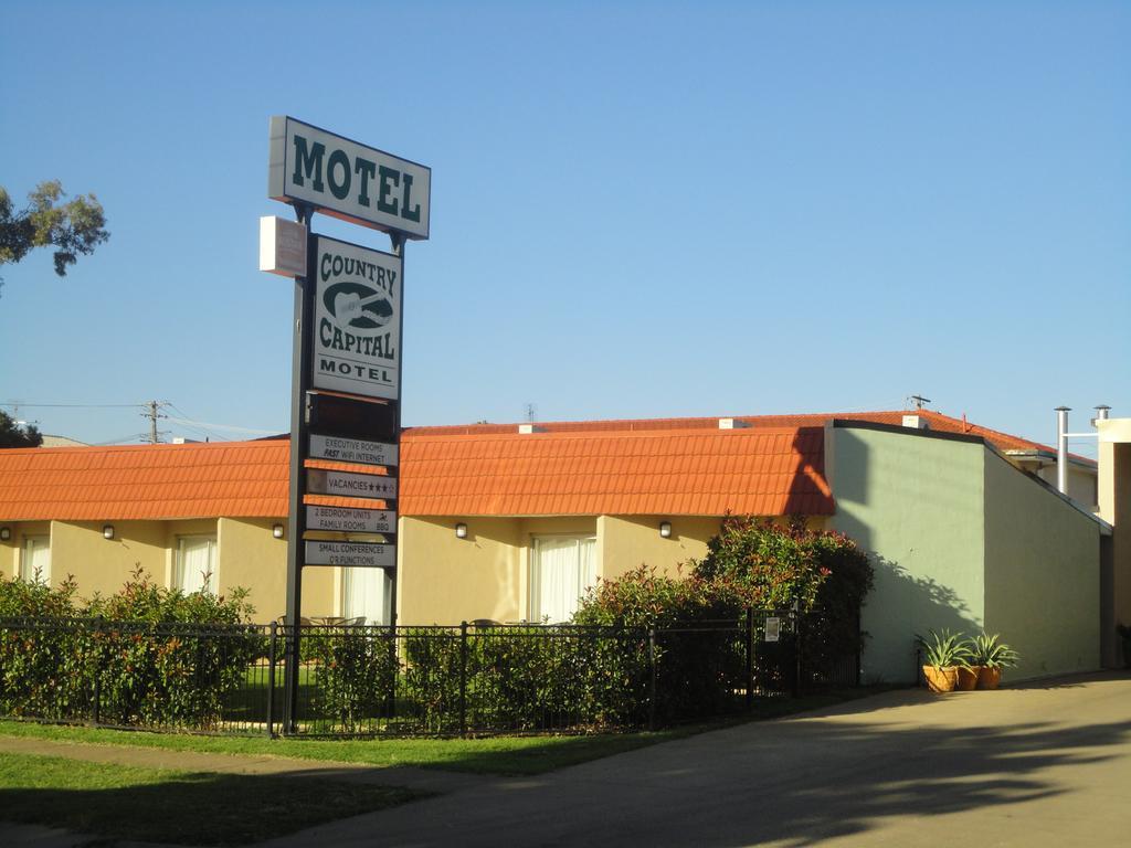 Country Capital Motel Tamworth Buitenkant foto
